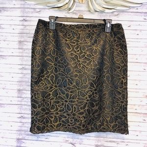 Size 6 Willi Smith Black & Gold Lace Overlay Skirt